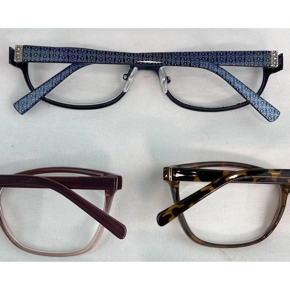Lot Of 5 - Foster Grant Readers Reading Glasses +1.50 Woman